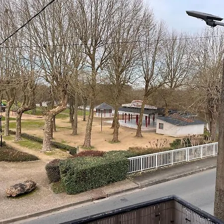 L'Appartement Du Cher Chabris Exterior foto